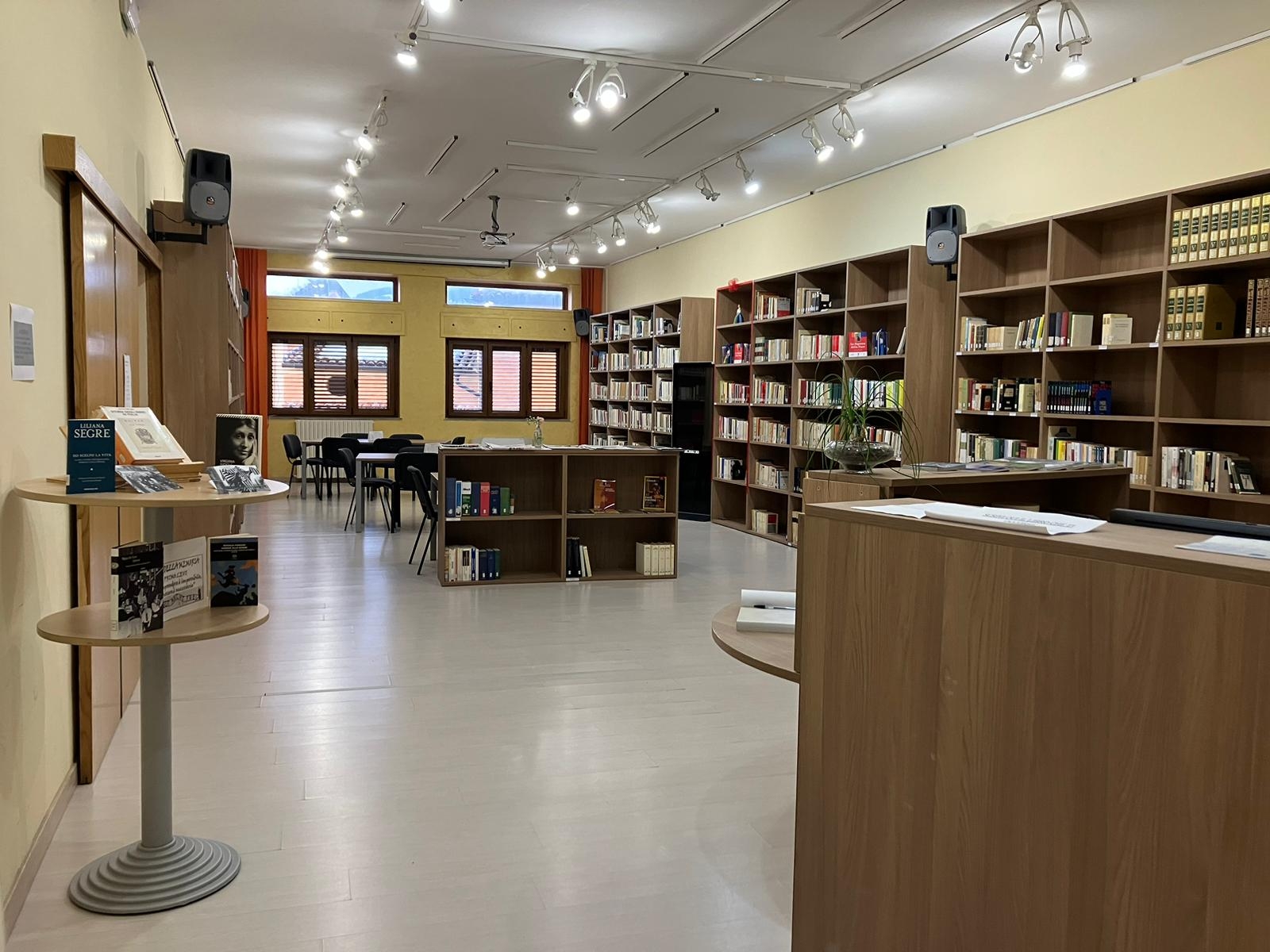Bibliomediateca Comunale Nicola Basile nel centro storico di Viggiano