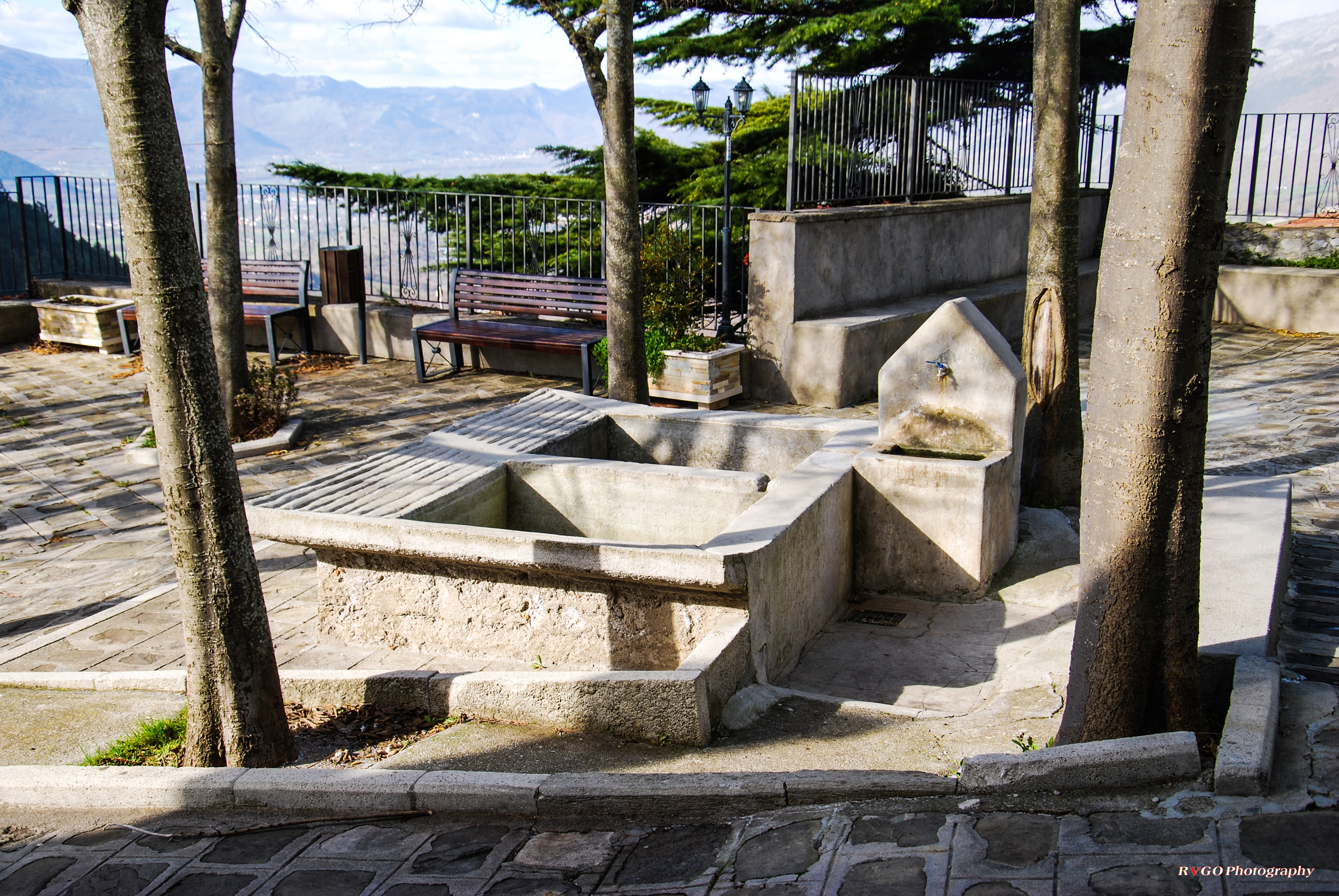 Antico Lavatoio di San Nicola nel centro storico di Viggiano