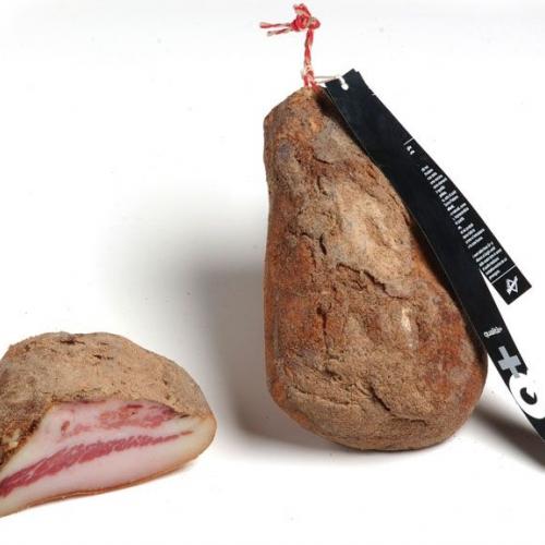 Guanciale stagionato 3 mesi 'Il Carrobbio'