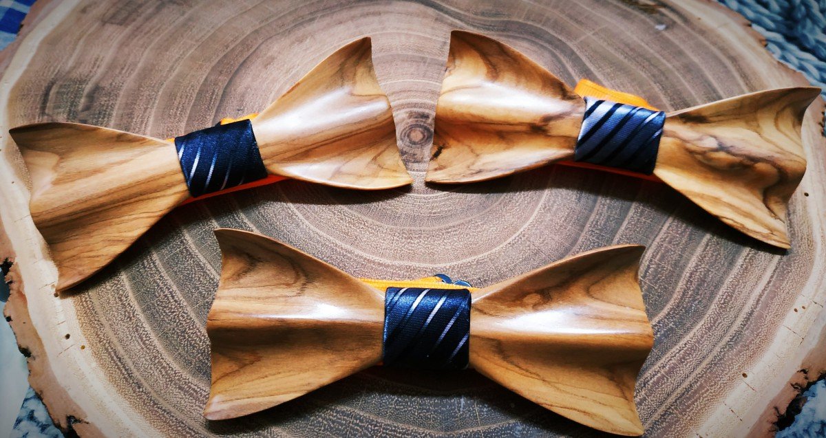 Infinity wooden bowties