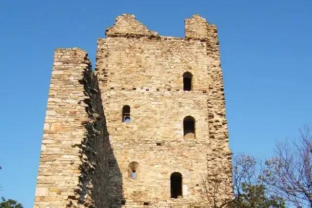 Torre di Velate – foto © FAI – Fondo Ambiente Italiano