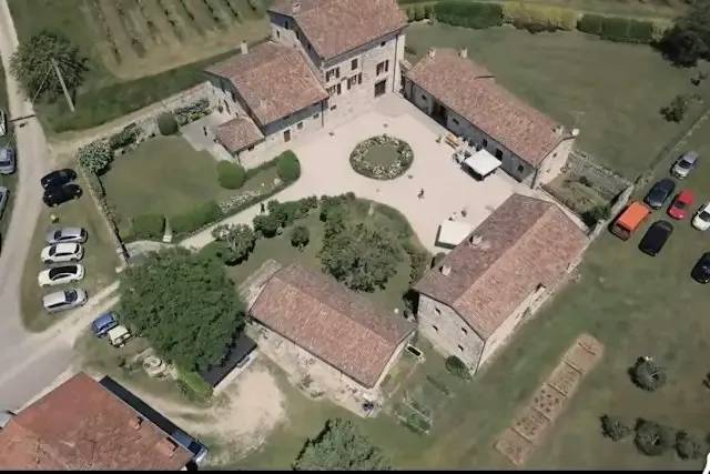 Casaforte Nussi Deciani: il Trono Papale e la Via delle Erbe – foto © FAI – Fondo Ambiente Italiano