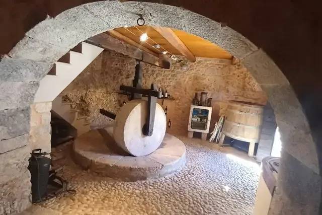 Antico Frantoio a una Sola Macina del Convento delle Suore di Santa Maria De Mattias – foto © FAI – Fondo Ambiente Italiano