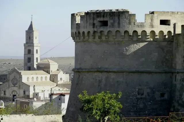 Castello Tramontano – foto © FAI – Fondo Ambiente Italiano
