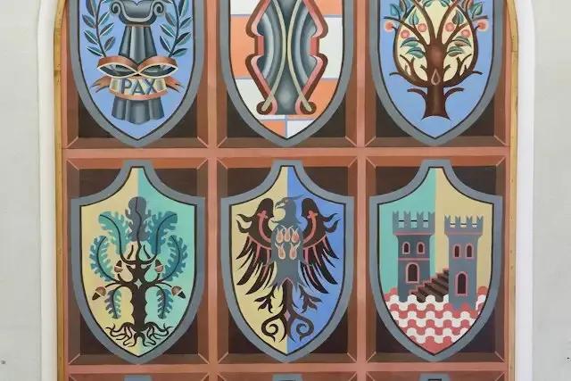Palazzo della Provincia e Opera Totale di Fortunato Depero – foto © FAI – Fondo Ambiente Italiano