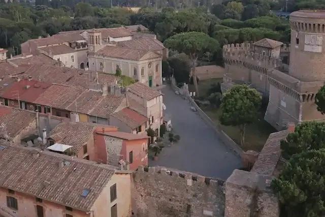 Borgo di Ostia Antica – foto © FAI – Fondo Ambiente Italiano