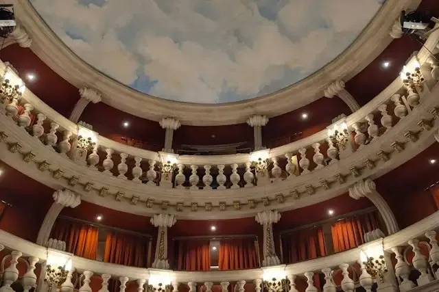 Teatro Dovizi – foto © FAI – Fondo Ambiente Italiano