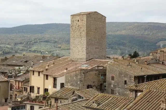Torre e Casa Campatelli