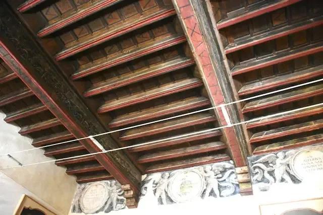 Il Vescovado: Gia' Casa-Forte dei Macalufo – foto © FAI – Fondo Ambiente Italiano