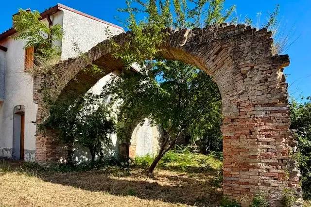 Giuliano Teatino - la Frana del 1843, una Storia Dimenticata – foto © FAI – Fondo Ambiente Italiano