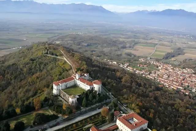 Castello e Parco di Masino – foto © FAI – Fondo Ambiente Italiano