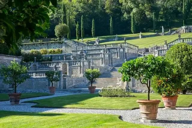 Villa della Porta Bozzolo – foto © FAI – Fondo Ambiente Italiano