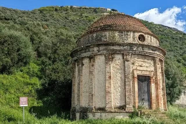 Tempietto di S. Maria della Pace – foto © FAI – Fondo Ambiente Italiano