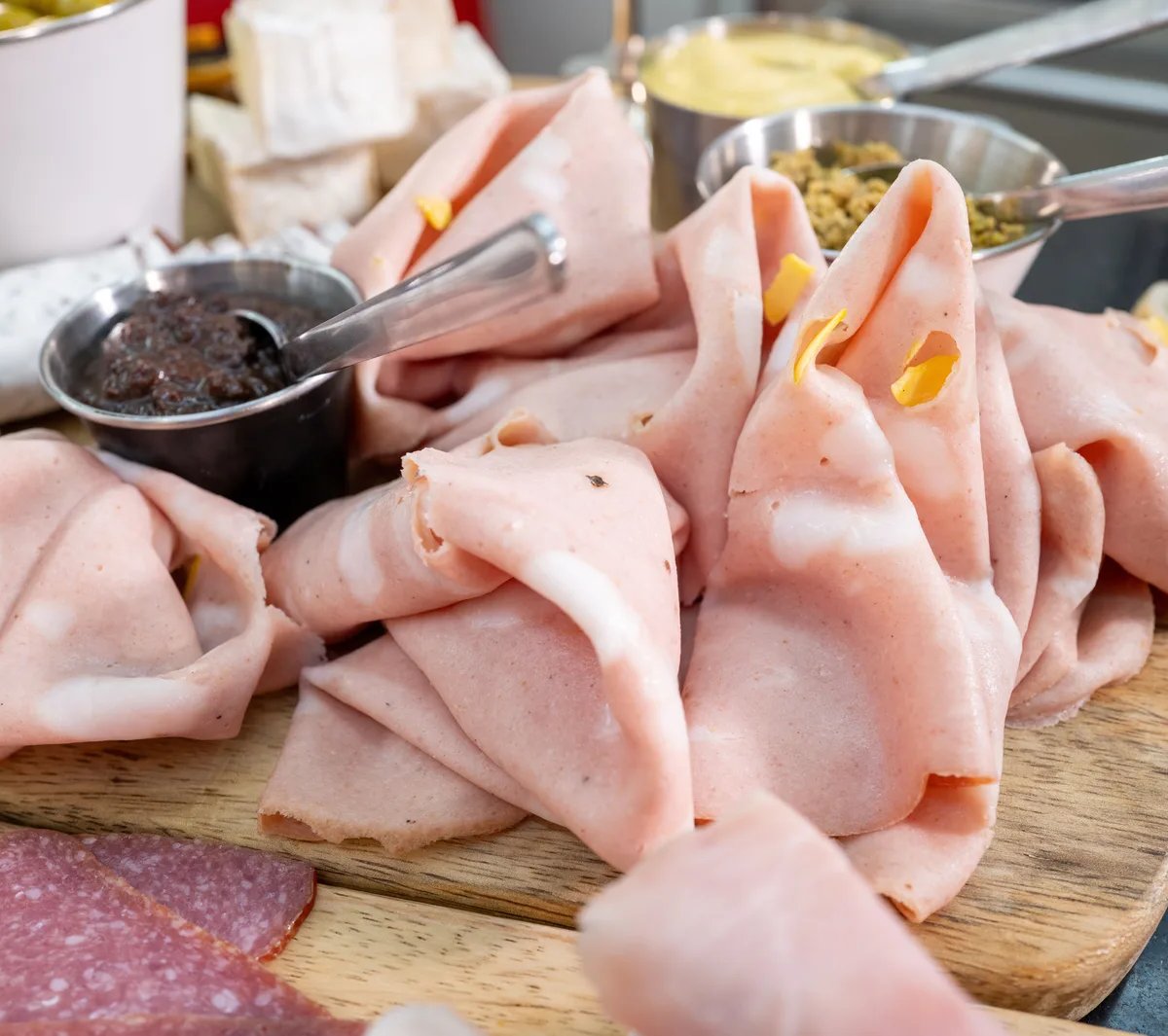 Locandina Sagra della mortadella alla brace a Castelli (Teramo)