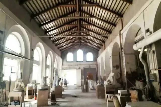 Laboratorio Cooperativa Scultori Carrara- ex Segherie Walton – foto © FAI – Fondo Ambiente Italiano