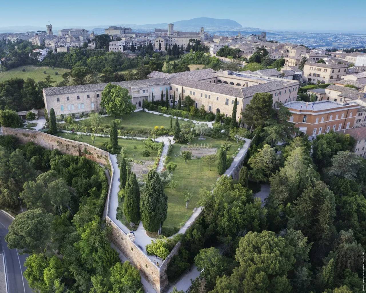 Il quartiere leopardiano – Orto Sul Colle Dell'Infinito, Recanati (Macerata). Foto: FAI / Archivio FAI