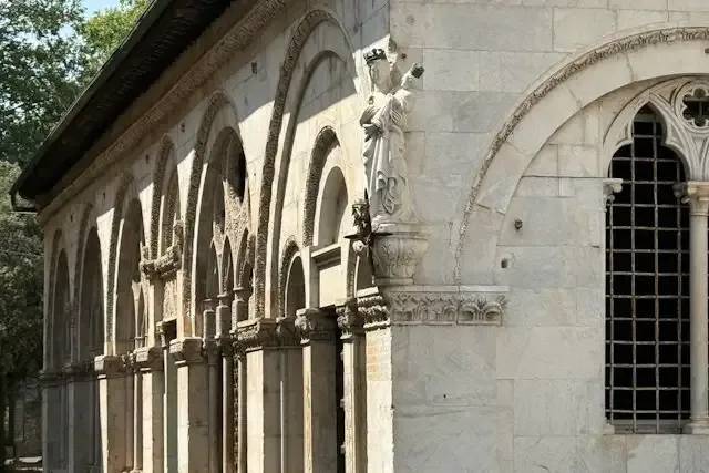 Chiesa di Santa Maria della Rosa – foto © FAI – Fondo Ambiente Italiano
