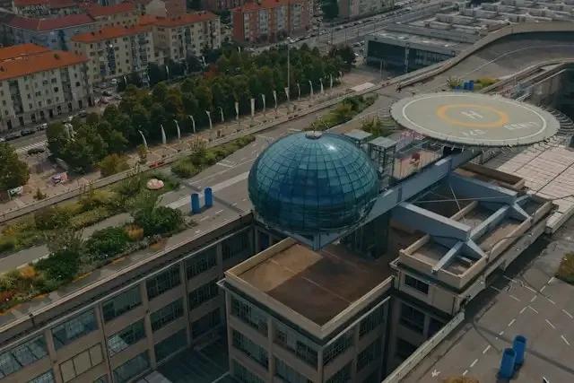Sul Tetto del Lingotto. la Bolla e la Pista 500 – foto © FAI – Fondo Ambiente Italiano