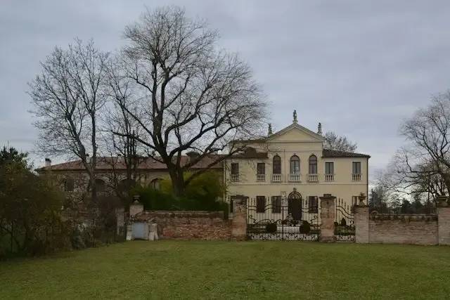 Quartiere Mandria: Incontro Insolito in una Villa del ‘700 – foto © FAI – Fondo Ambiente Italiano
