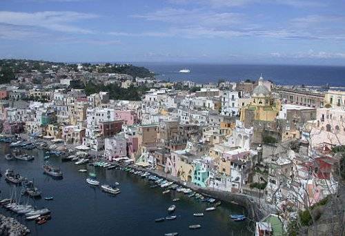 Procida (NA)