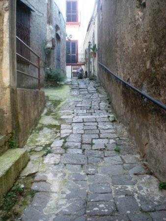 Pendini, vicoli e stradine