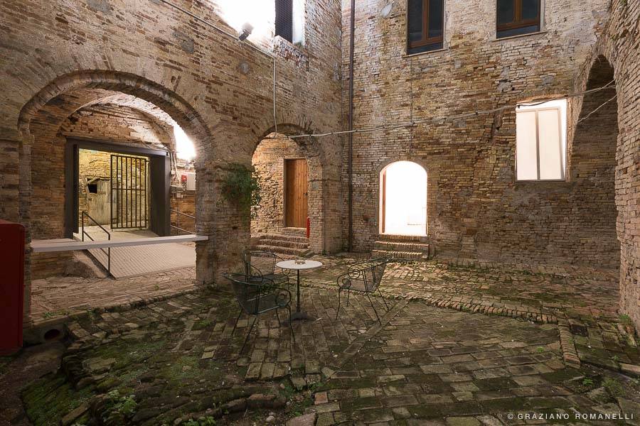Museo-Laboratorio (ex Manifattura Tabacchi) a Città Sant'Angelo