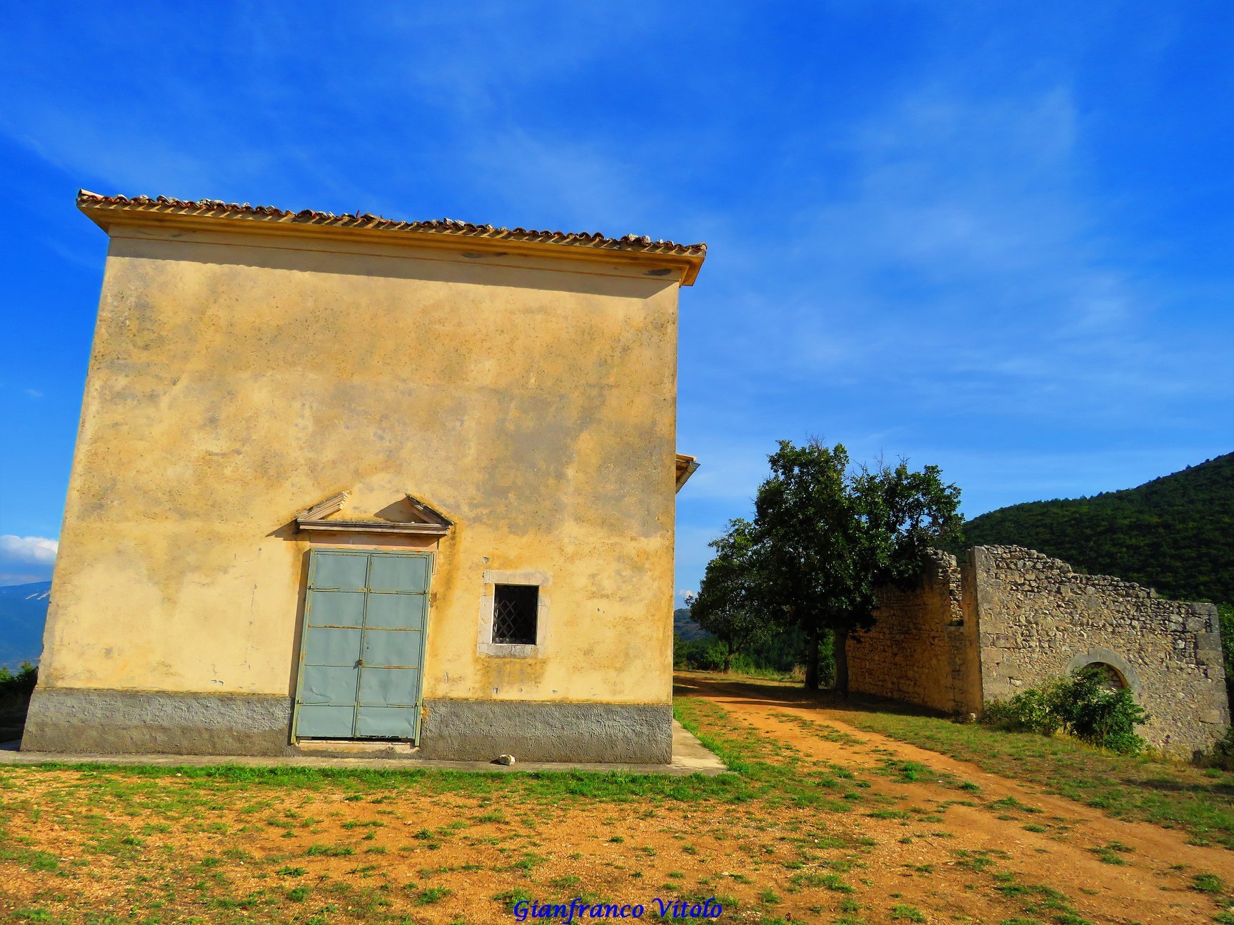 Santuario di San Pancrazio e Santa Maria Assunta a Carapelle Calvisio
