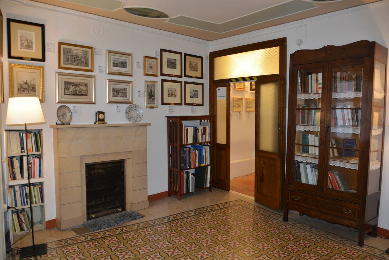 MAM - Biblioteca Lucana Angela Aiello