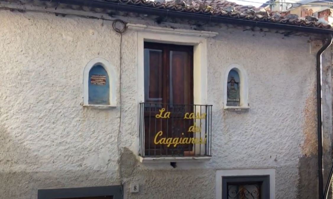 Casa dei Caggianesi legata al pellegrinaggio della Madonna Nera a Viggiano