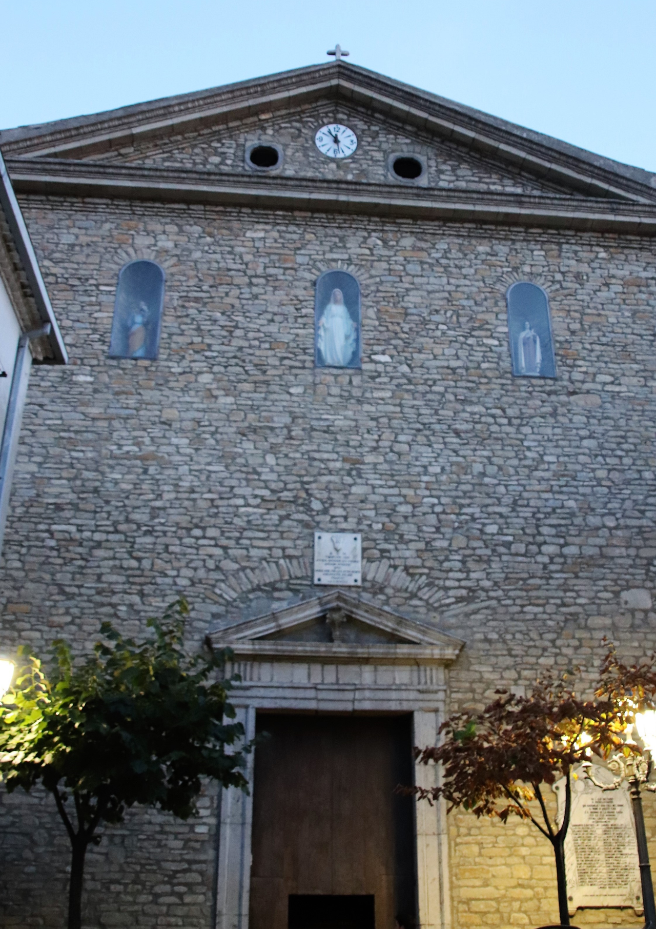 Facciata della Chiesa di San Donato Vescovo e Martire a Anzi
