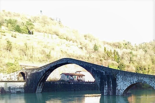 Ponte delle Catene