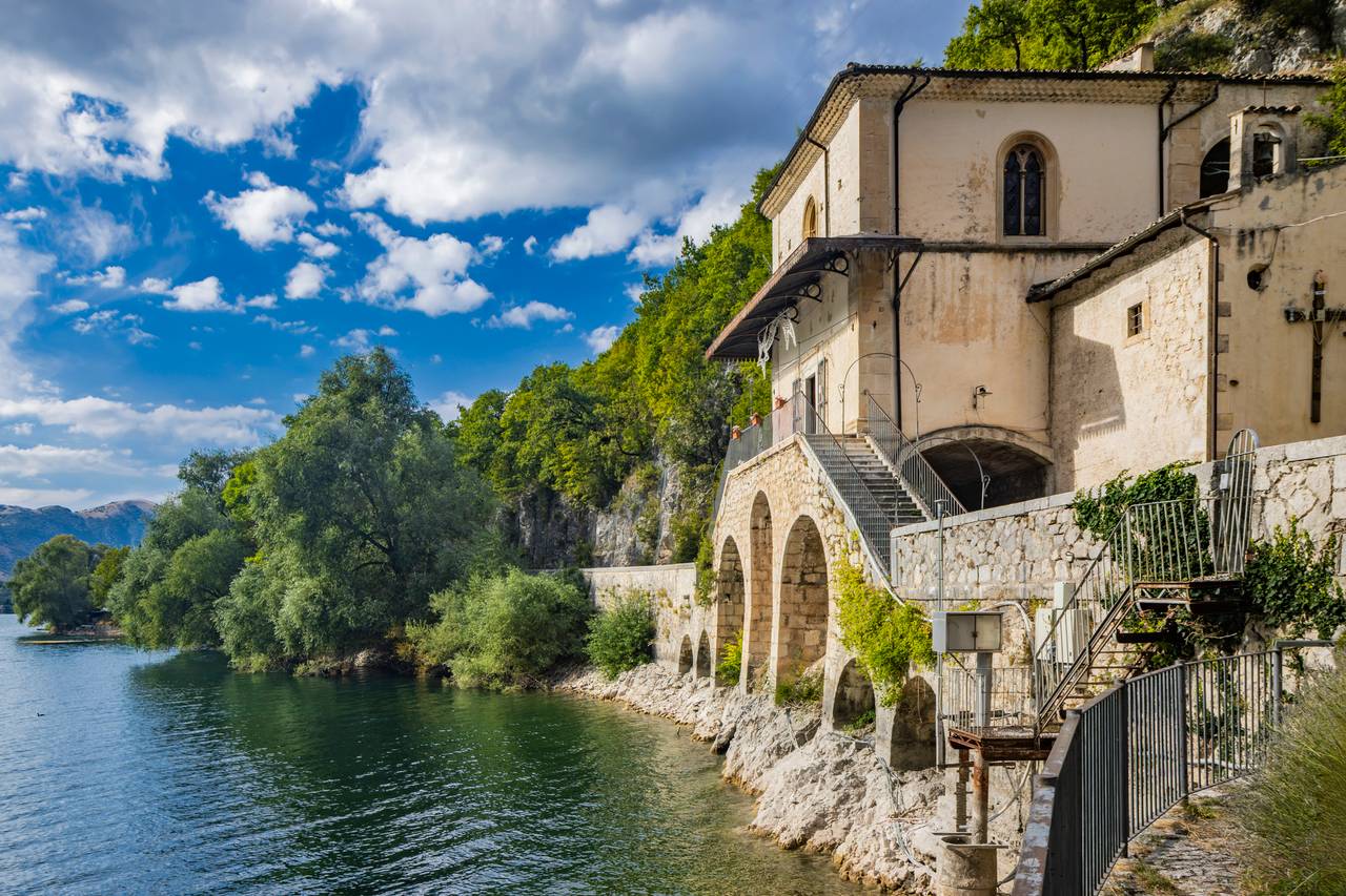 Chiesetta dell'Annunziata o della Madonna del Lago a Scanno