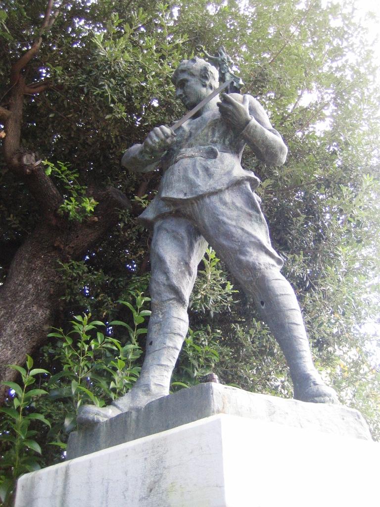 Monumento ai Caduti della Prima guerra mondiale a Corleto Perticara