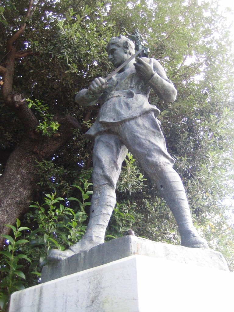 Monumento ai Caduti della Prima guerra mondiale a Corleto Perticara
