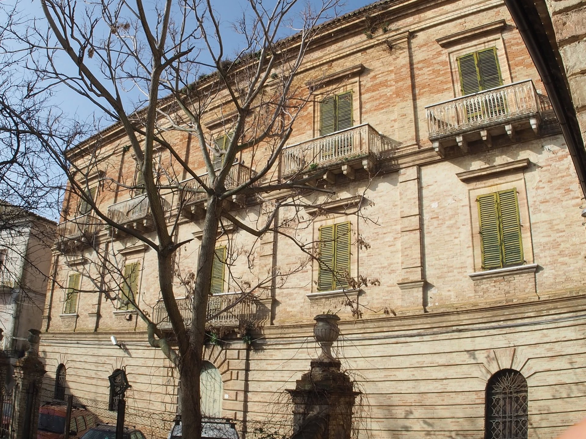 Palazzo Suriani a Monteodorisio